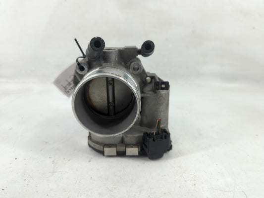 2009-2014 Hyundai Genesis Throttle Body P/N:35100-2C300 Fits Fits 2009 2010 2011 2012 2013 2014 OEM Used Auto Parts - Oemuse