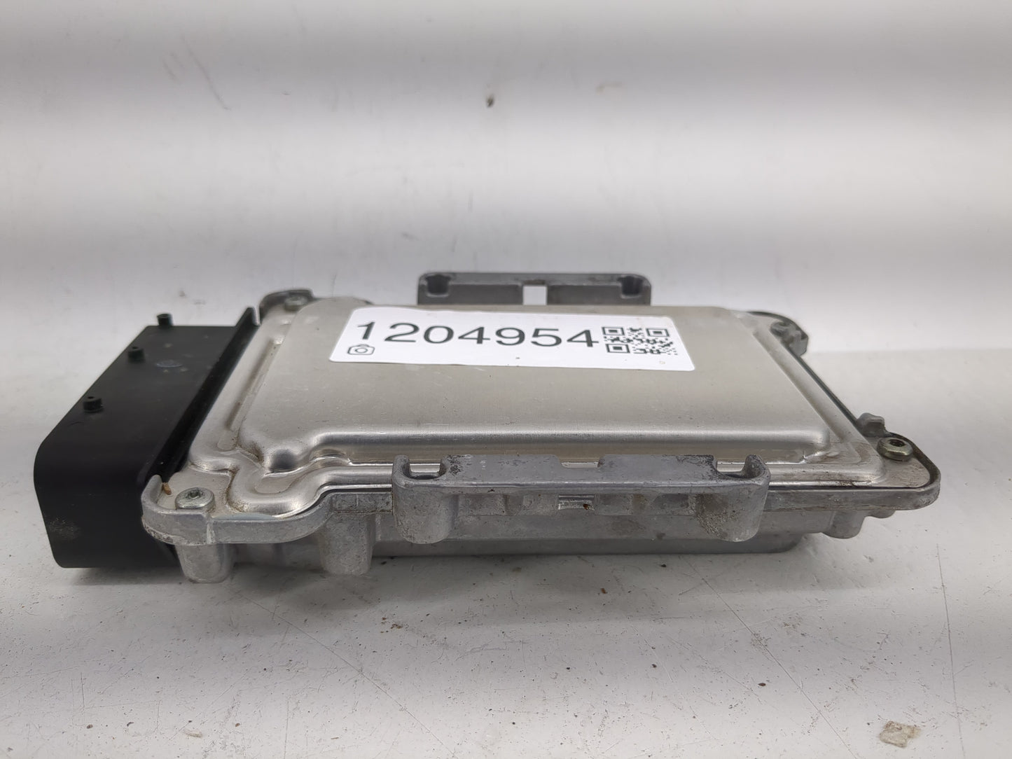 2013-2014 Hyundai Genesis Chassis Control Module Ccm Bcm Body Control - Oemusedautoparts1.com