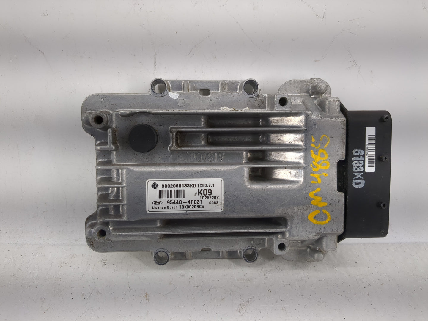 2013-2014 Hyundai Genesis Chassis Control Module Ccm Bcm Body Control - Oemusedautoparts1.com