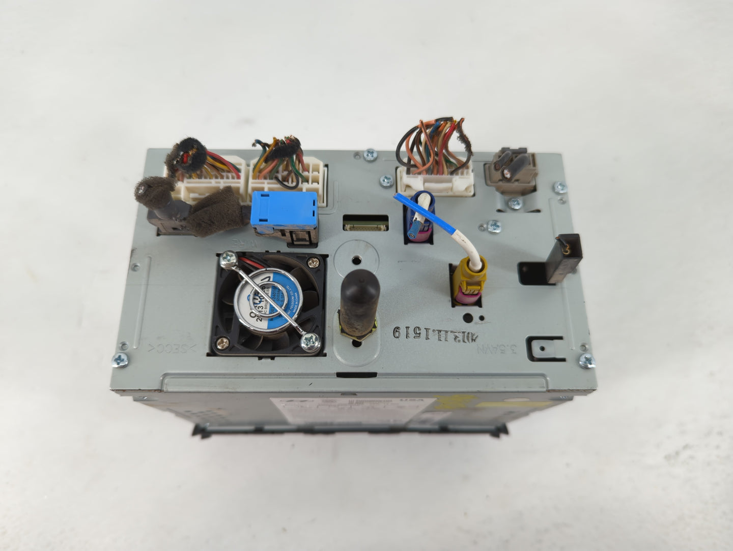 2014-2015 Hyundai Genesis Radio AM FM Cd Player Receiver Replacement P/N:96560-2M550YHG Fits Fits 2014 2015 OEM Used Auto Pa