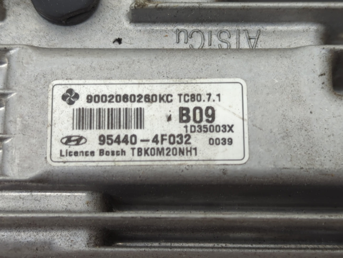 2013-2014 Hyundai Genesis PCM Engine Control Computer ECU ECM PCU OEM P/N:95440-4F032 Fits Fits 2013 2014 OEM Used Auto Part