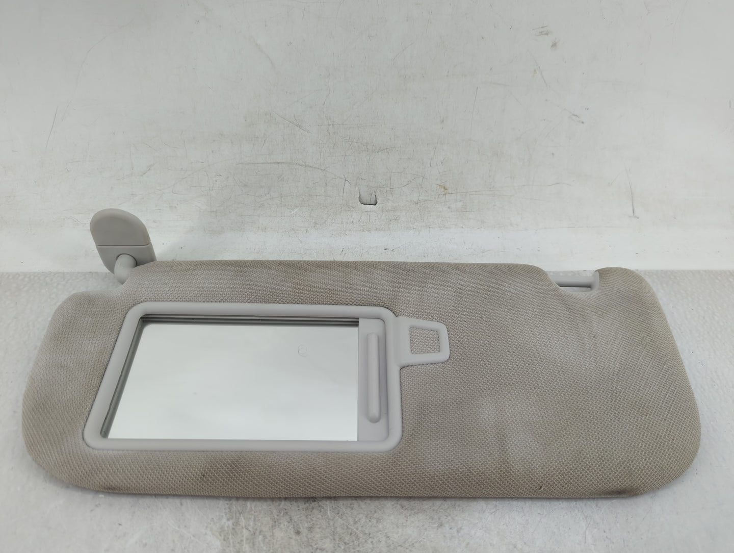 2009-2014 Hyundai Genesis Sun Visor Shade Replacement Driver Left Mirror Fits Fits 2009 2010 2011 2012 2013 2014 OEM Used Au