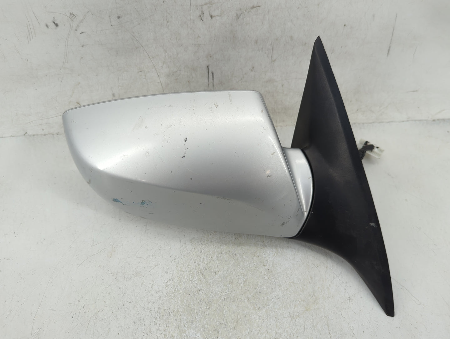 2009-2016 Hyundai Genesis Passenger Side View Mirror - Right Door Mirror OEM Used - Oemusedautoparts1.com