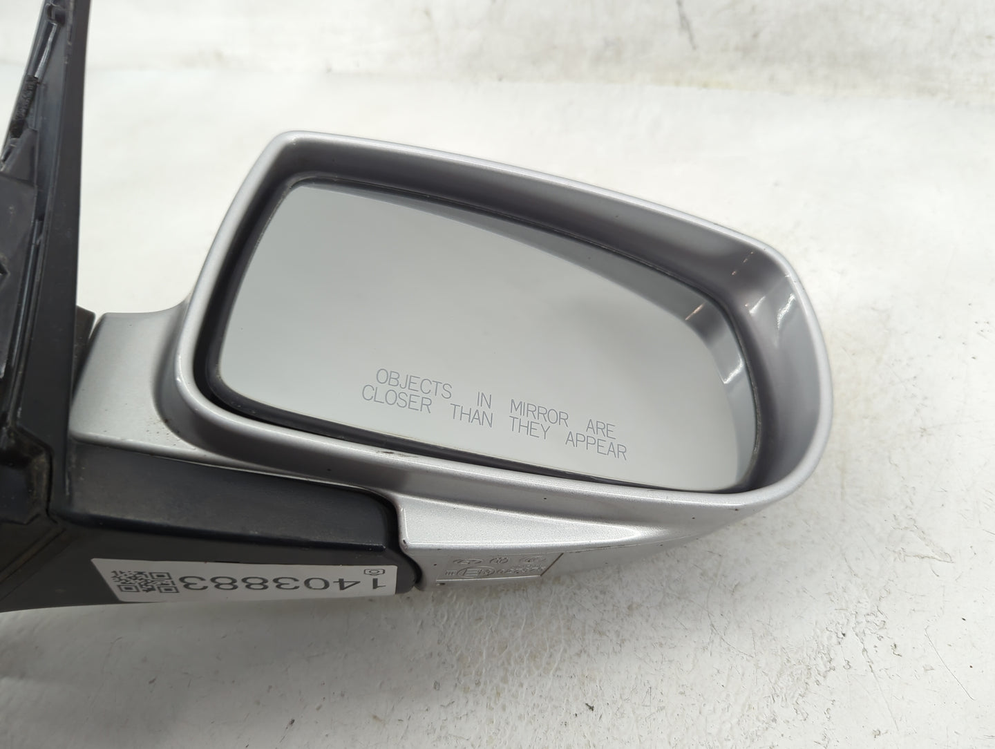2009-2016 Hyundai Genesis Passenger Side View Mirror - Right Door Mirror OEM Used - Oemusedautoparts1.com