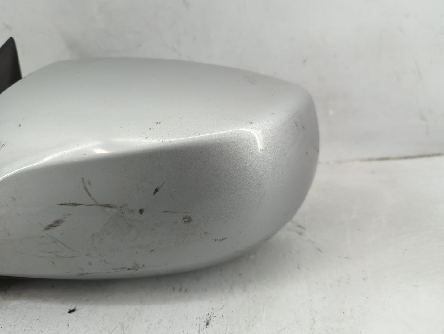 2009-2016 Hyundai Genesis Driver Side View Mirror - Left Door Mirror OEM Used - Oemusedautoparts1.com