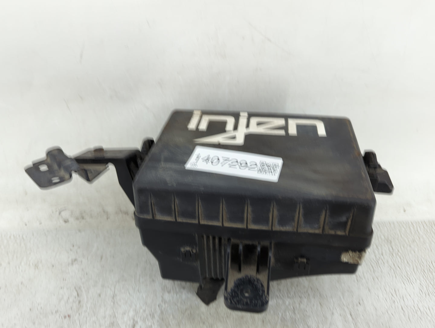 2013-2014 Hyundai Genesis Fusebox Fuse Box Panel Relay Module Fits Fits 2013 2014 OEM Used Auto Parts - Oemusedautoparts1.co