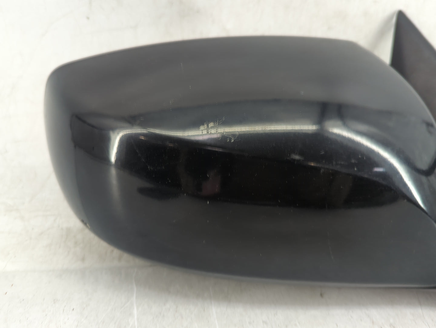 2009-2016 Hyundai Genesis Passenger Right Side View Manual Door Mirror - Oemusedautoparts1.com