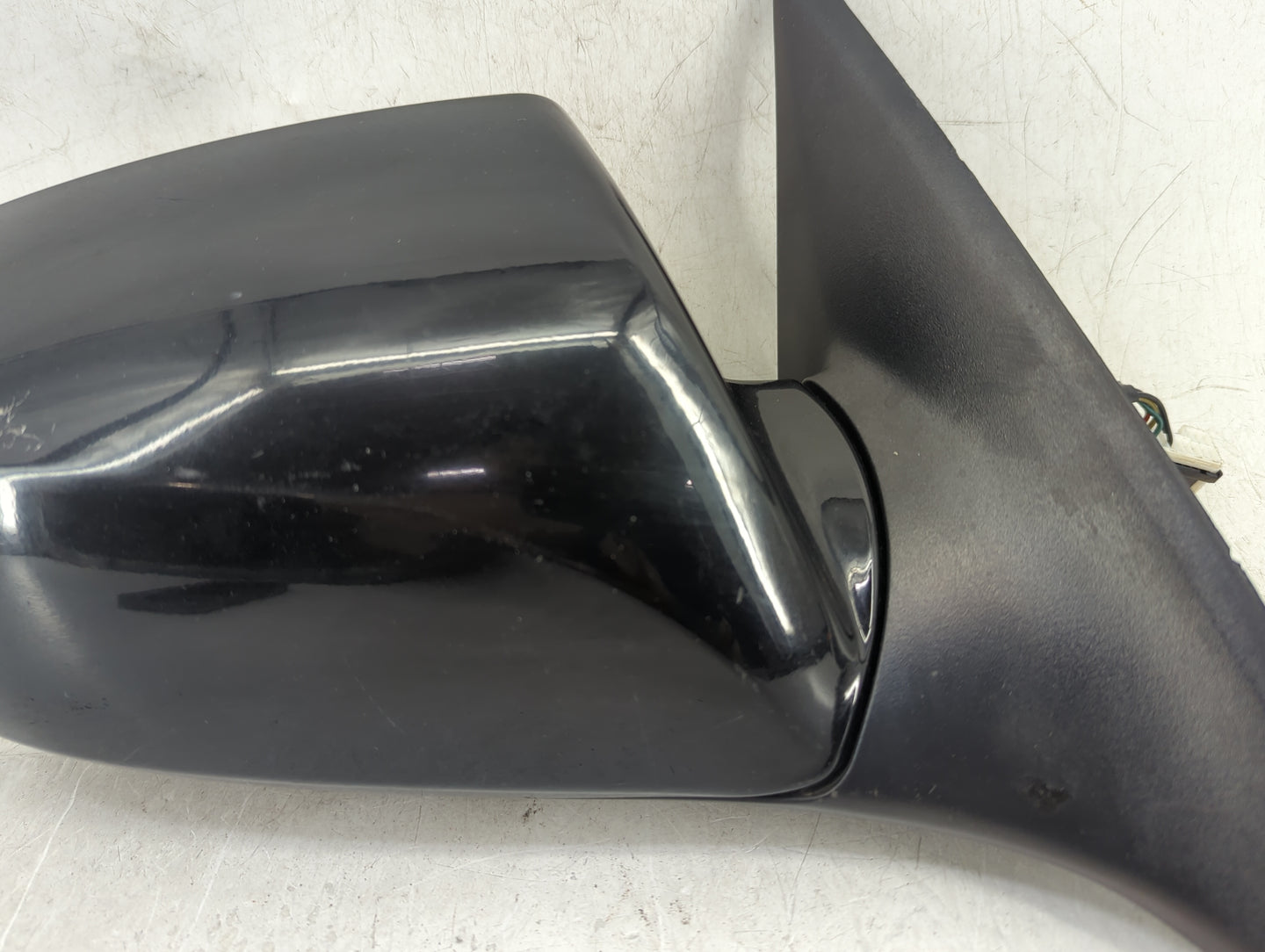 2009-2016 Hyundai Genesis Passenger Right Side View Manual Door Mirror - Oemusedautoparts1.com
