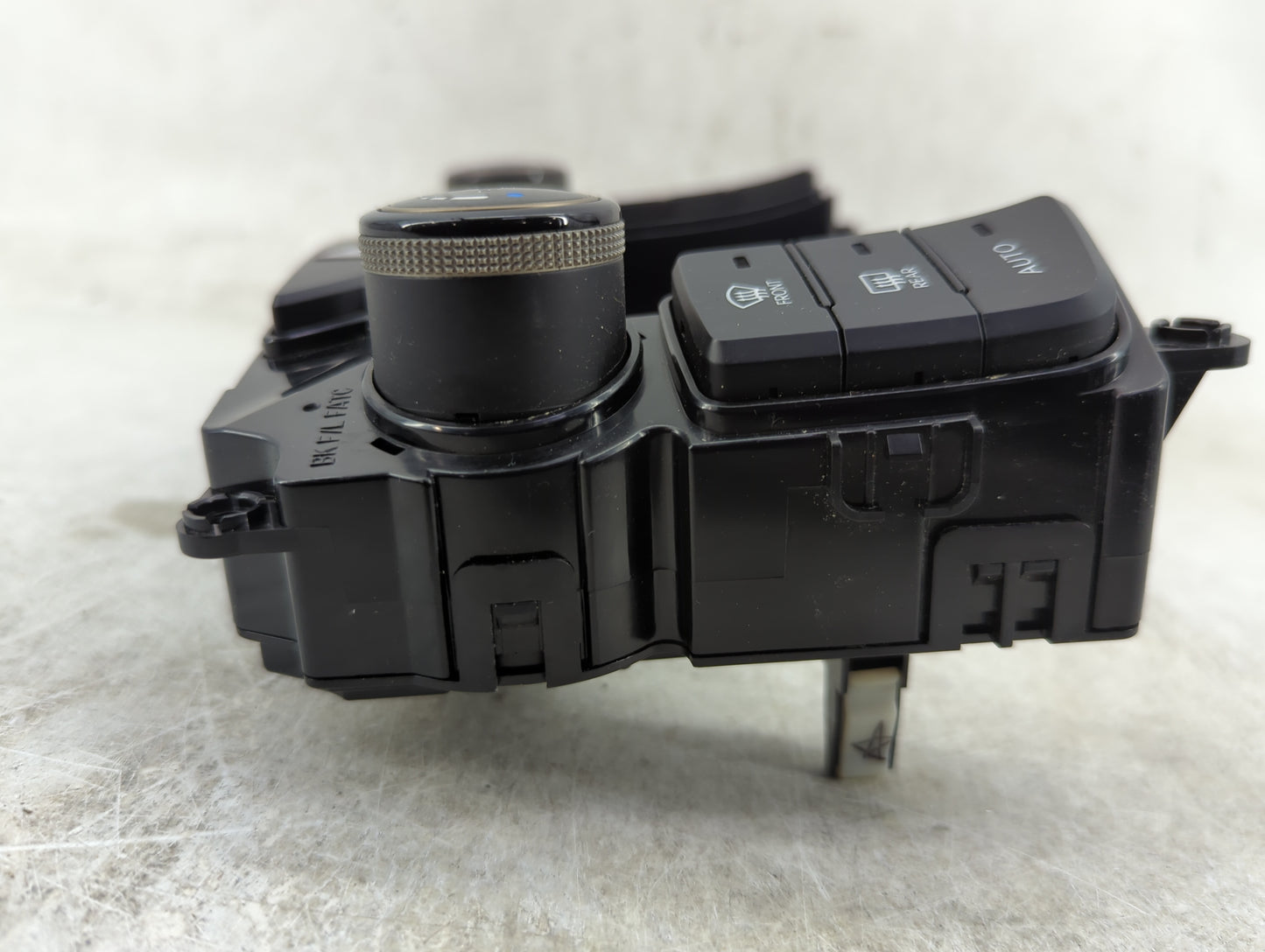 2013-2015 Hyundai Genesis Climate Control Module Temperature AC/Heater Replacement P/N:97250-2MFN1 12000-012400H Fits OEM Us