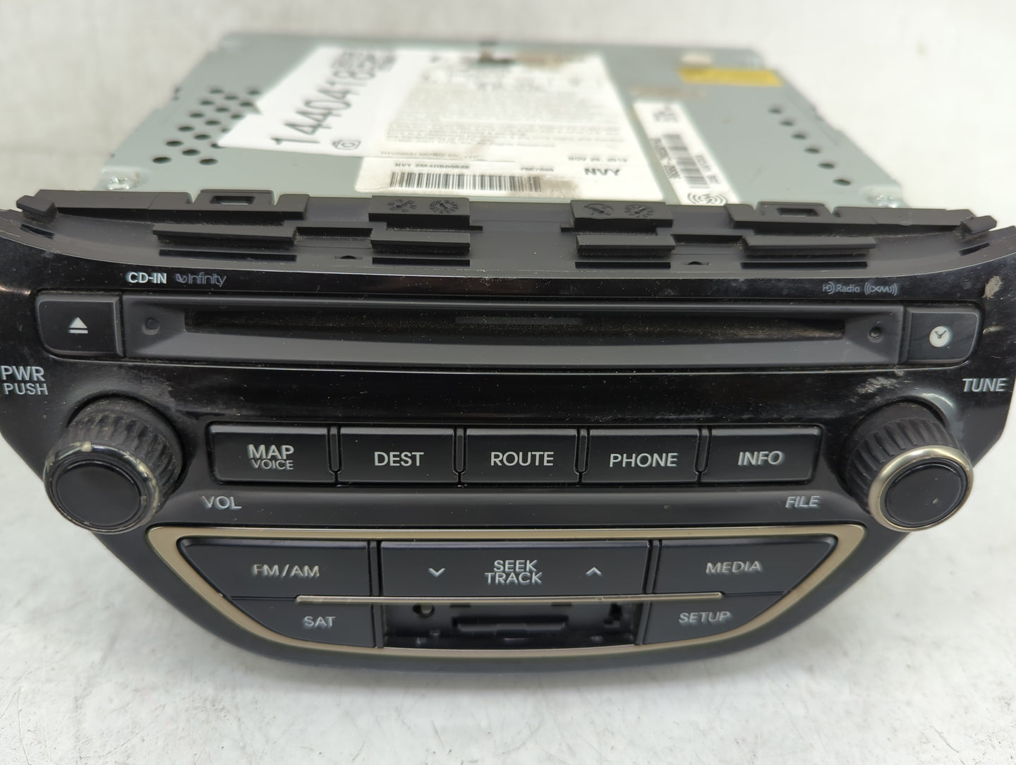 2013-2015 Hyundai Genesis Radio AM FM Cd Player Receiver Replacement Fits Fits 2013 2014 2015 OEM Used Auto Parts - Oemuseda