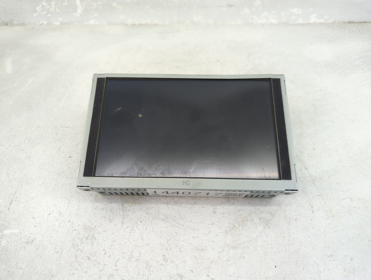 2014-2016 Hyundai Genesis Information Radio Display Screen 1440717 - Oemusedautoparts1.com