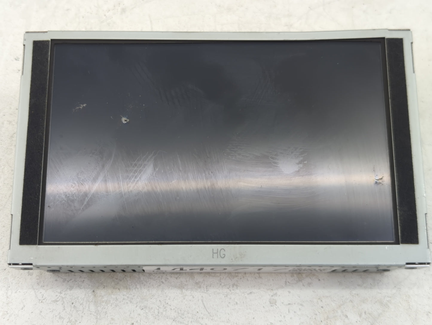 2014-2016 Hyundai Genesis Information Display Screen - Oemusedautoparts1.com