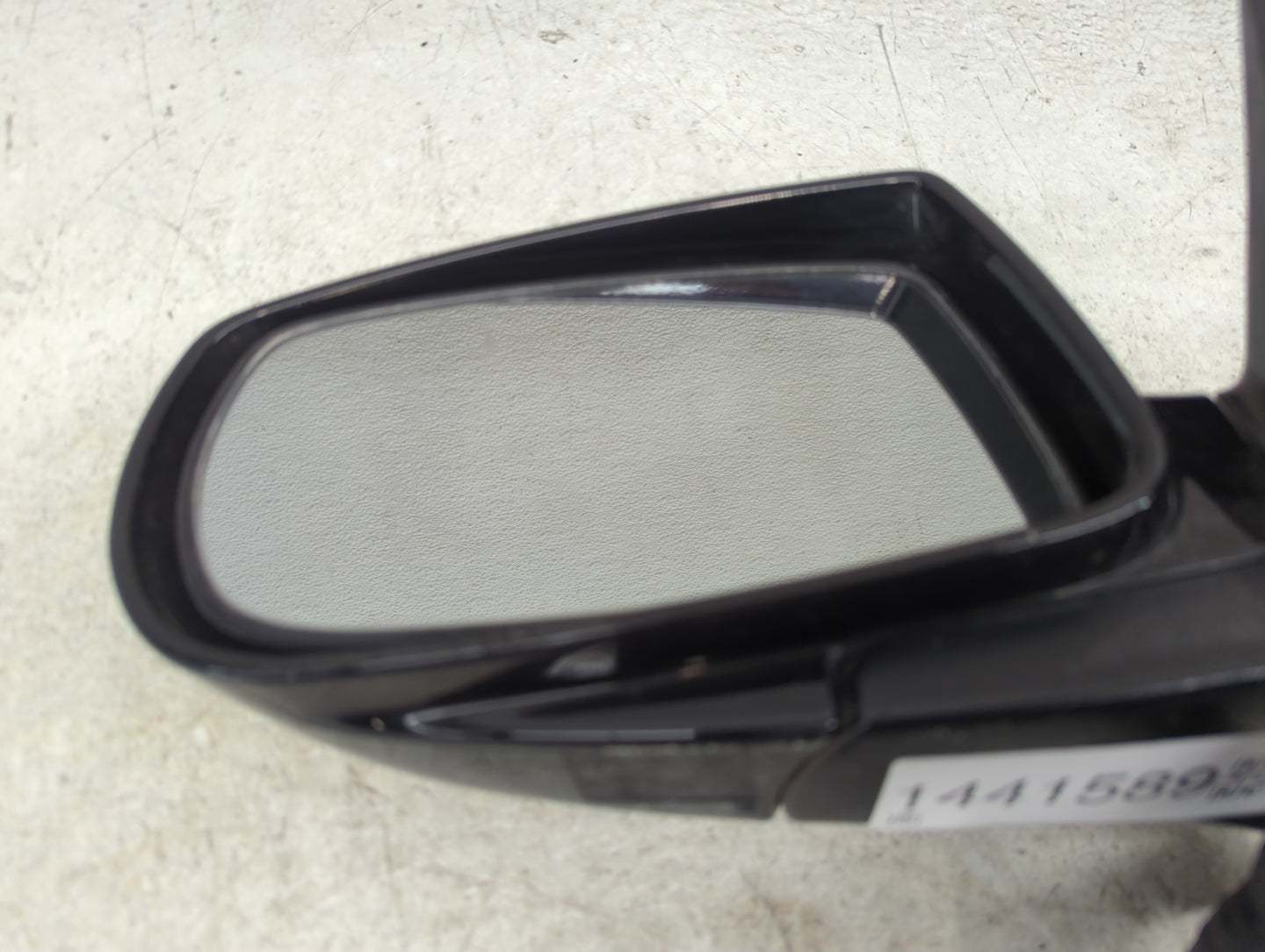 2009-2016 Hyundai Genesis Driver Side View Mirror - Left Door Mirror OEM Used - Oemusedautoparts1.com