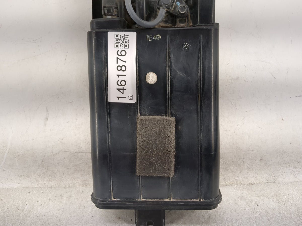 2014 Hyundai Genesis Fuel Vapor Charcoal Canister - Oemusedautoparts1.com