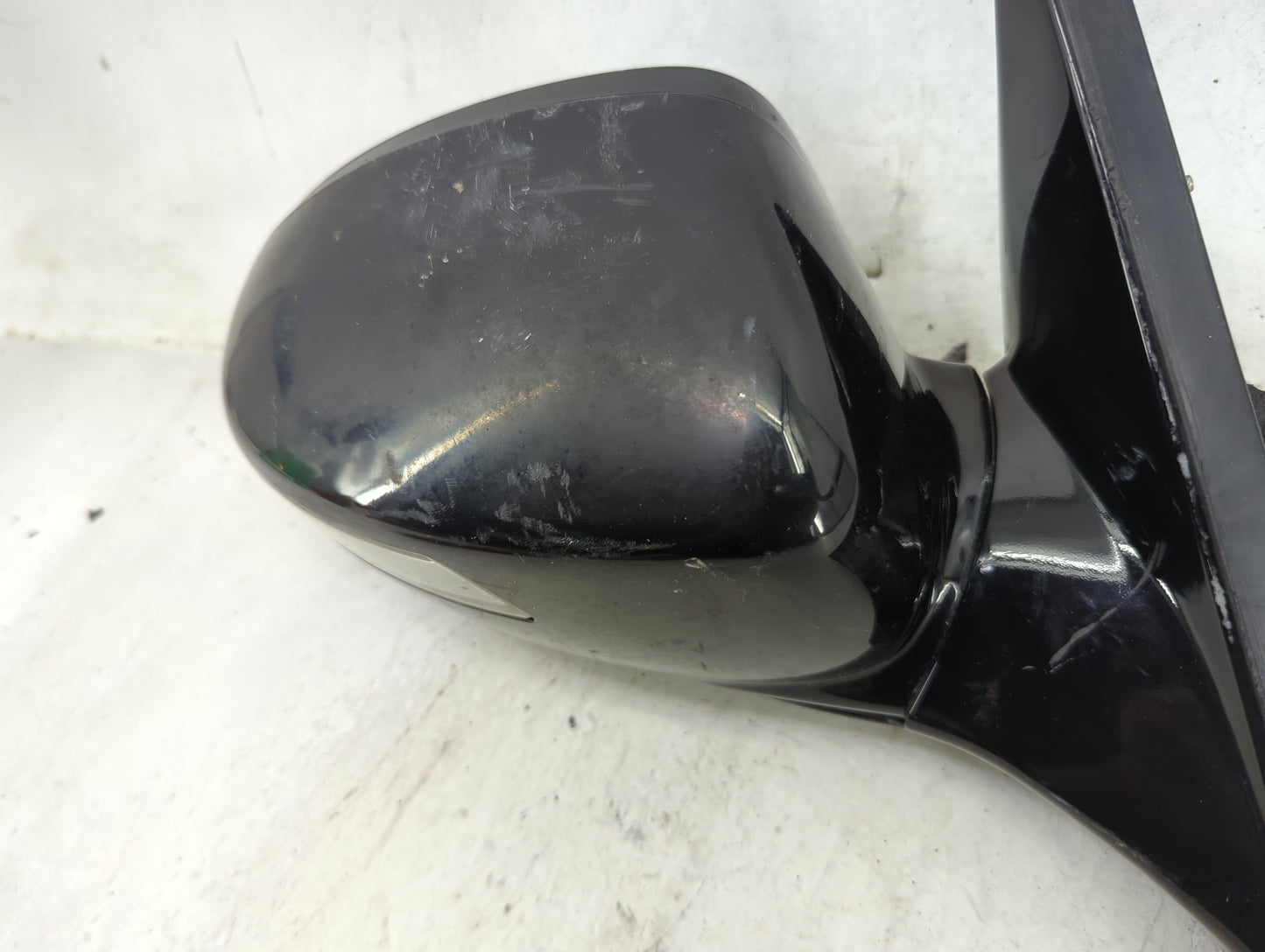 2014 Hyundai Genesis Passenger Side View Mirror - Right Door Mirror OEM Used - Oemusedautoparts1.com
