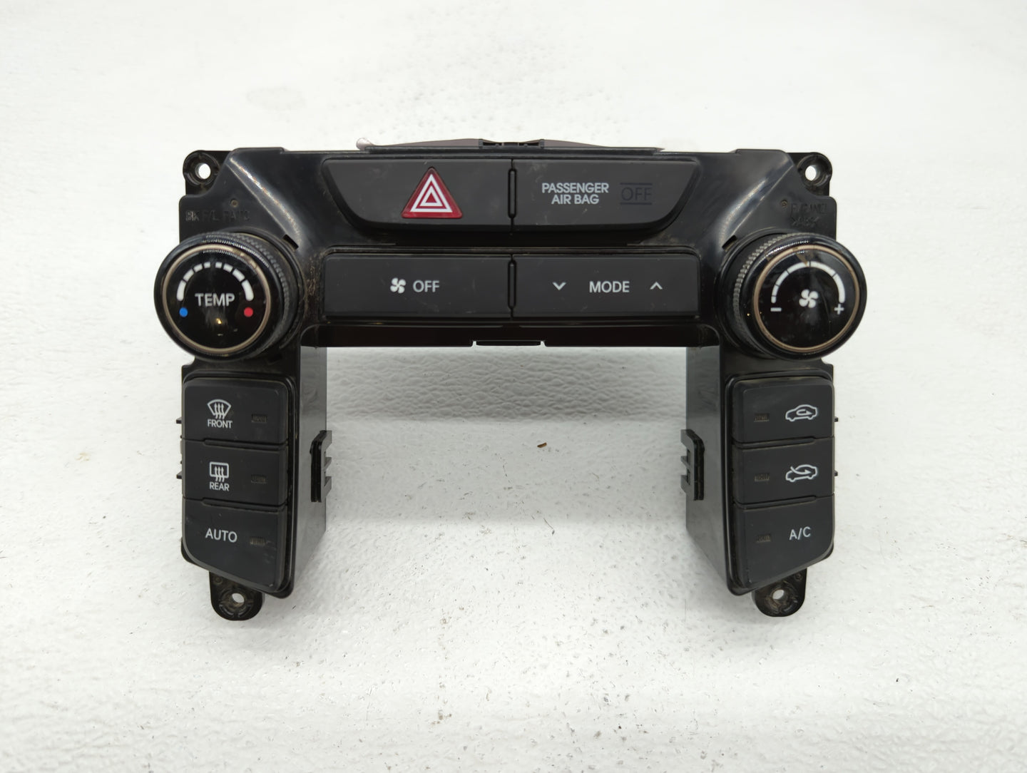 2013-2015 Hyundai Genesis Climate Control Module Temperature AC/Heater Replacement P/N:94300-2M850 97250-2MFJ1 Fits OEM Used