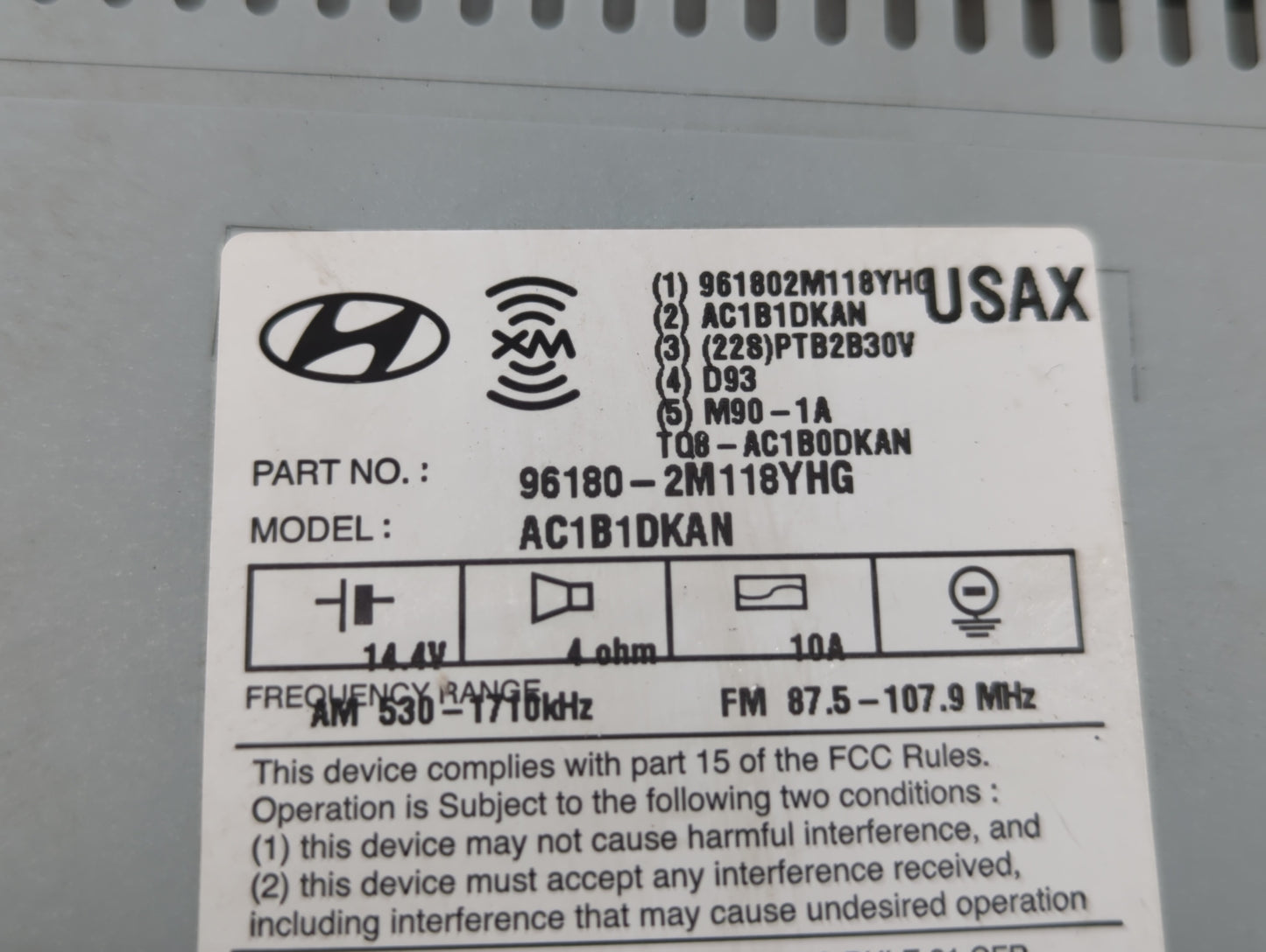 2014-2015 Hyundai Genesis Radio AM FM Cd Player Receiver Replacement P/N:96180-2M118YGH 96180-2M118YHG Fits Fits 2014 2015 O