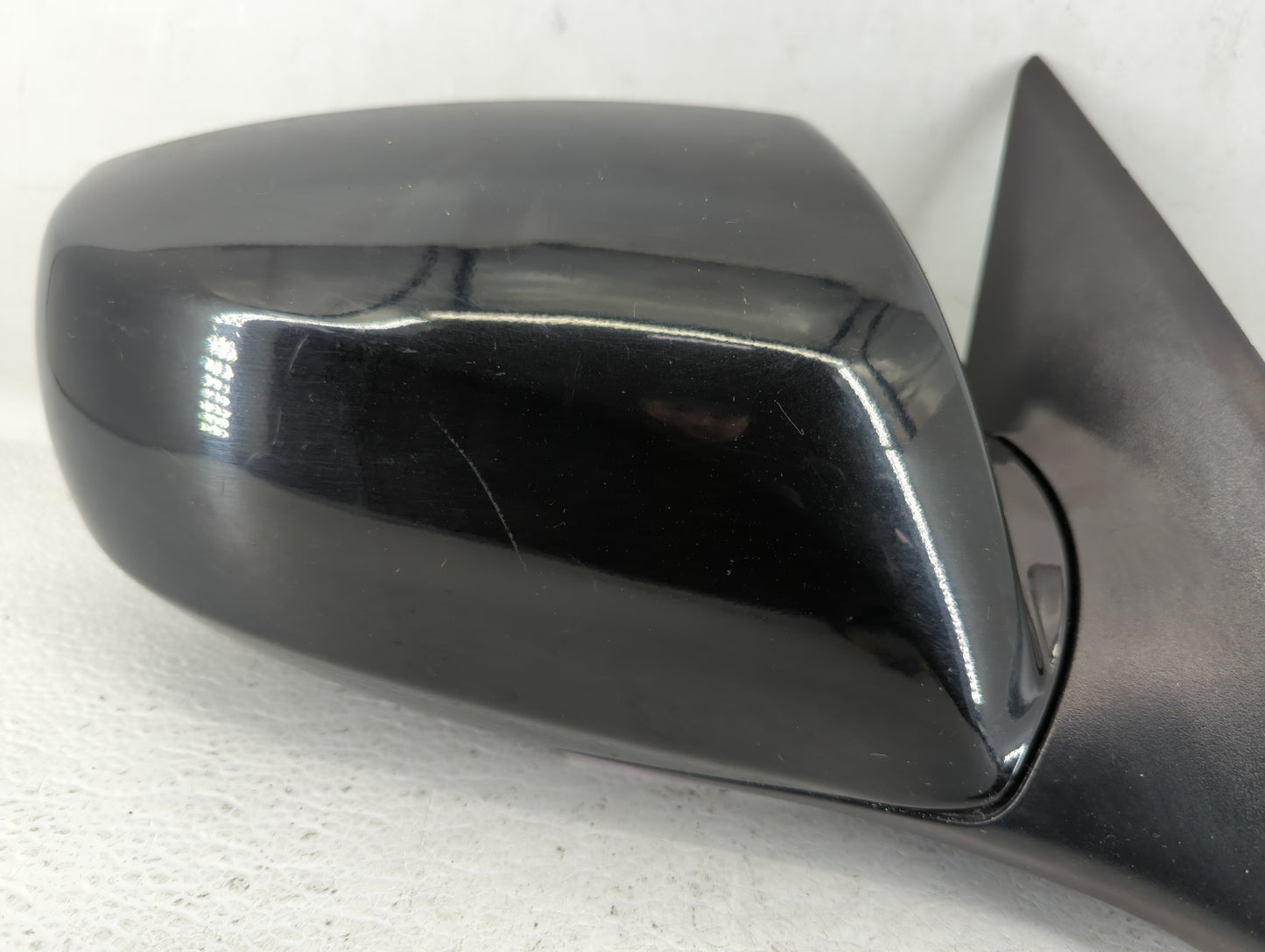 2009-2016 Hyundai Genesis Passenger Side View Mirror - Right Door Mirror OEM Used - Oemusedautoparts1.com
