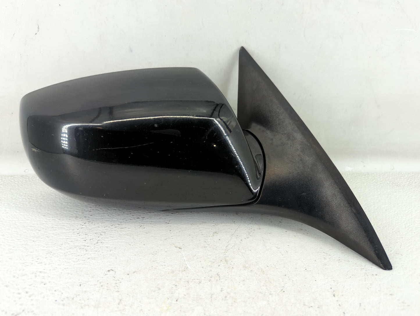 2009-2016 Hyundai Genesis Passenger Side View Mirror - Right Door Mirror OEM Used - Oemusedautoparts1.com