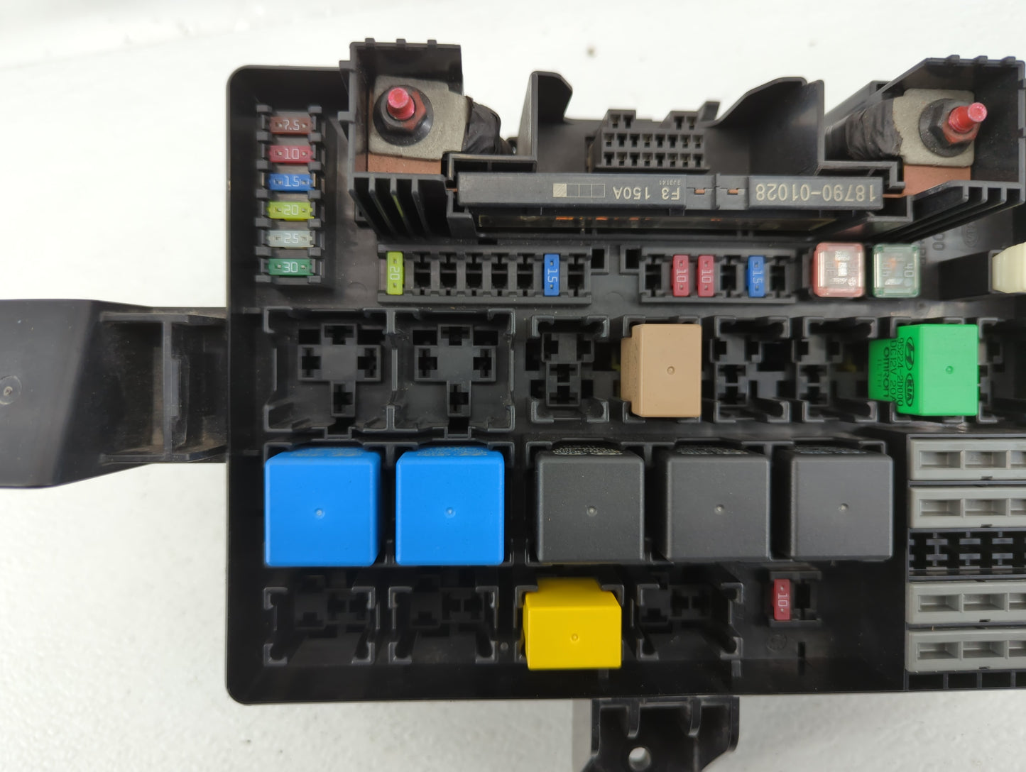 2013-2014 Hyundai Genesis Fusebox Fuse Box Panel Relay Module P/N:91950-2M000 Fits Fits 2013 2014 OEM Used Auto Parts - Oemu