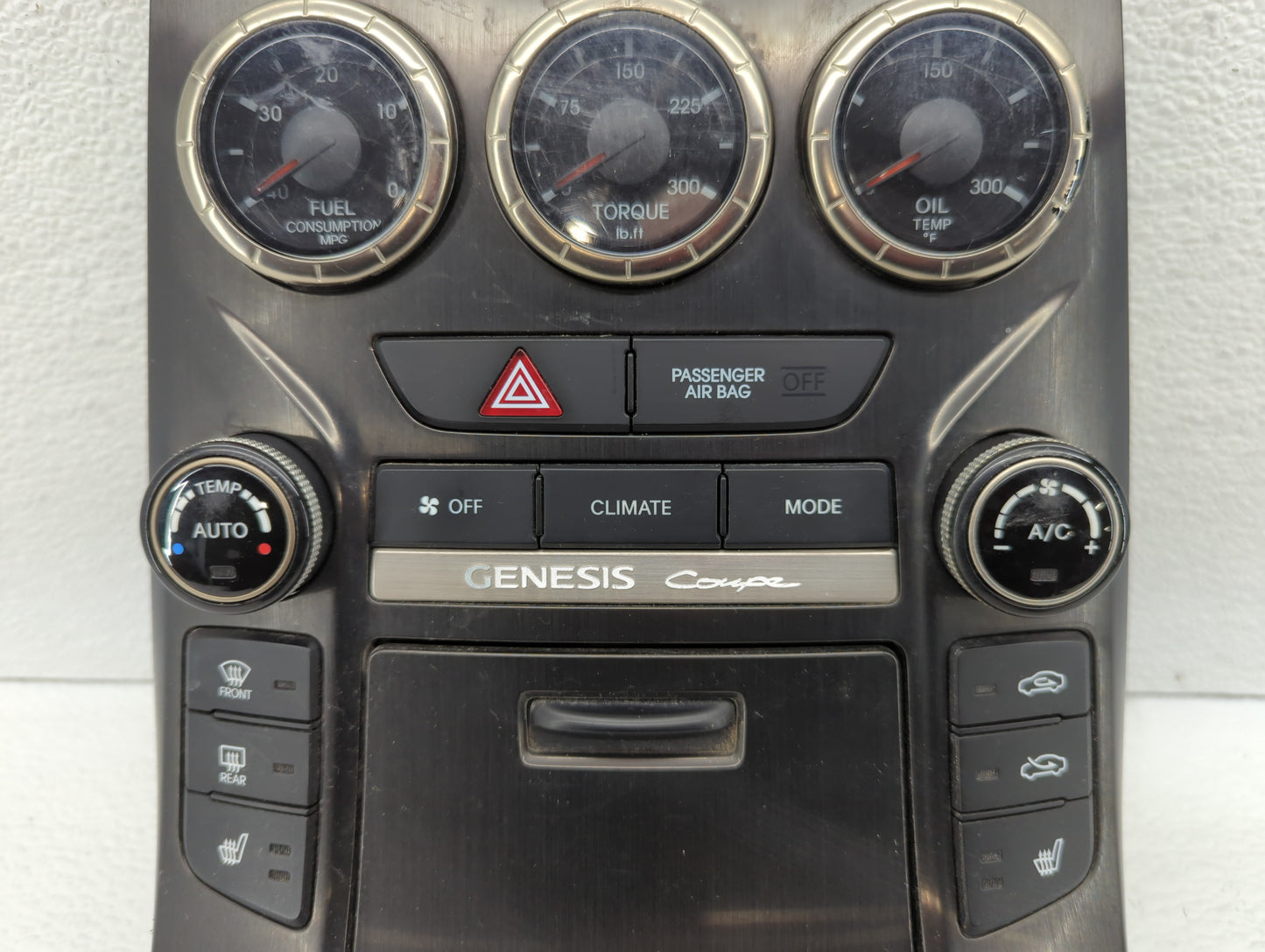 2013-2015 Hyundai Genesis Climate Control Module Temperature AC/Heater Replacement P/N:94300-2M850 Fits Fits 2013 2014 2015 