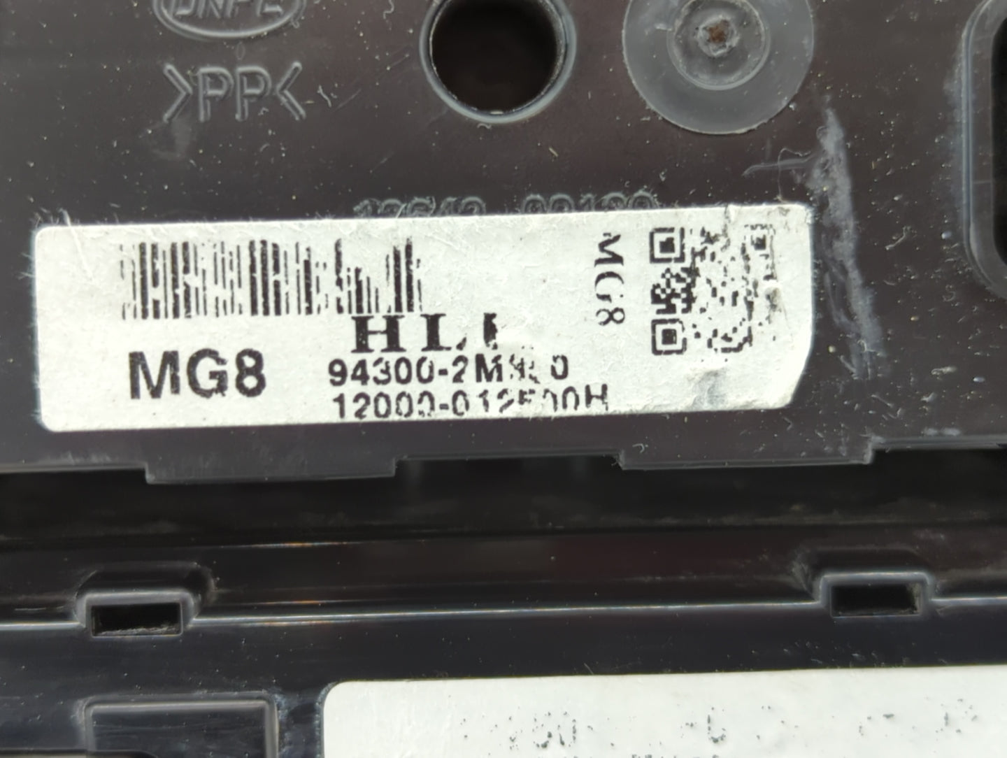 2013-2015 Hyundai Genesis Climate Control Module Temperature AC/Heater Replacement P/N:94300-2M850 Fits Fits 2013 2014 2015 