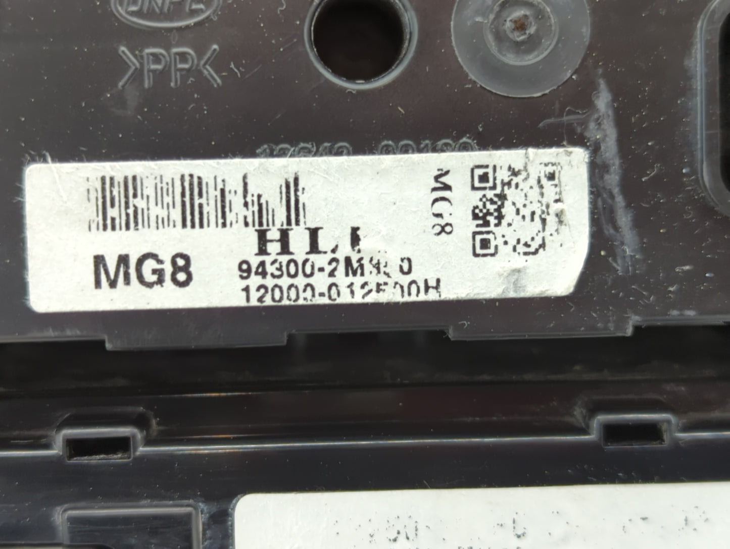 2013-2015 Hyundai Genesis Climate Control Module Temperature AC/Heater Replacement P/N:94300-2M850 Fits Fits 2013 2014 2015 