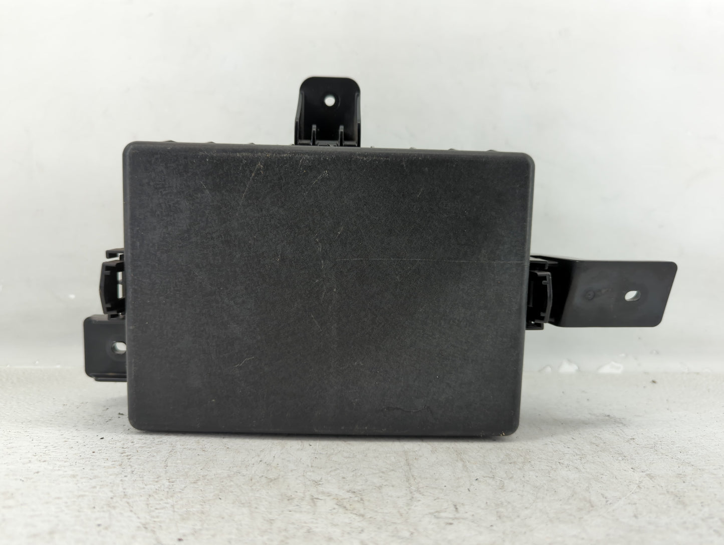 2013-2016 Hyundai Genesis Fusebox Fuse Box Panel Relay Module P/N:91264 2M512 Fits Fits 2013 2014 2015 2016 OEM Used Auto Pa