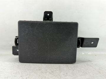 2013-2016 Hyundai Genesis Fusebox Fuse Box Panel Relay Module P/N:91264 2M512 Fits Fits 2013 2014 2015 2016 OEM Used Auto Pa