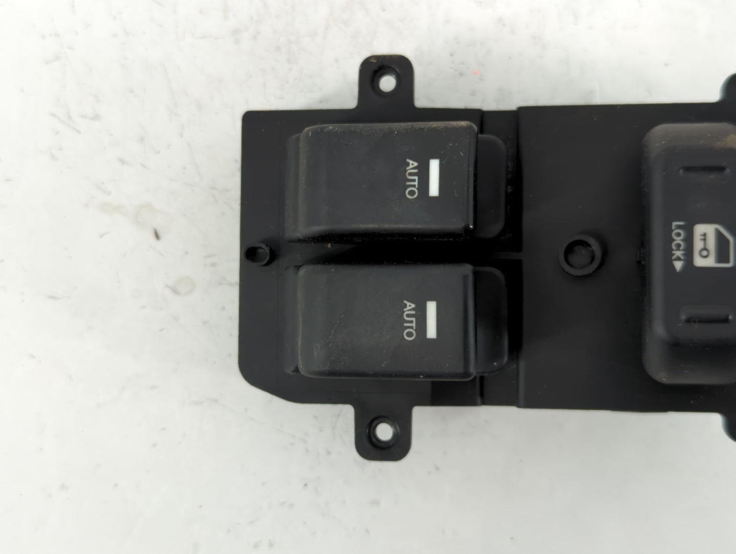 2013-2016 Hyundai Genesis Master Power Window Switch Replacement Driver Side Left P/N:202008375 Fits Fits 2013 2014 2015 201