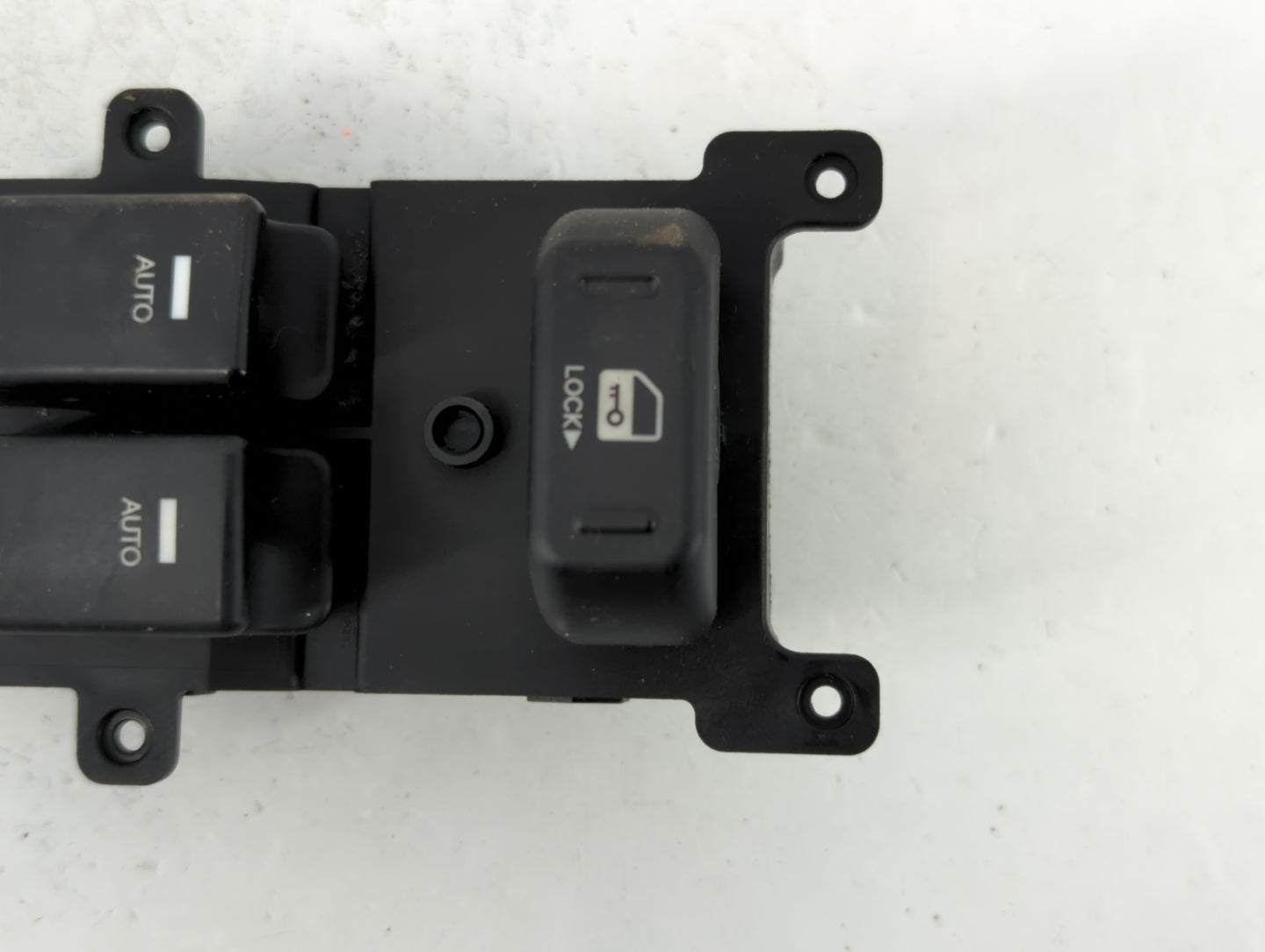 2013-2016 Hyundai Genesis Master Power Window Switch Replacement Driver Side Left P/N:202008375 Fits Fits 2013 2014 2015 201