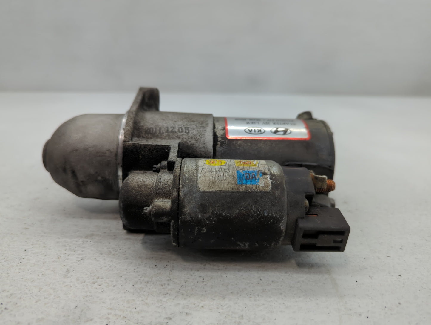 2013-2014 Hyundai Genesis Car Starter Motor Solenoid OEM P/N:8000169 36100-25020 Fits OEM Used Auto Parts - Oemusedautoparts