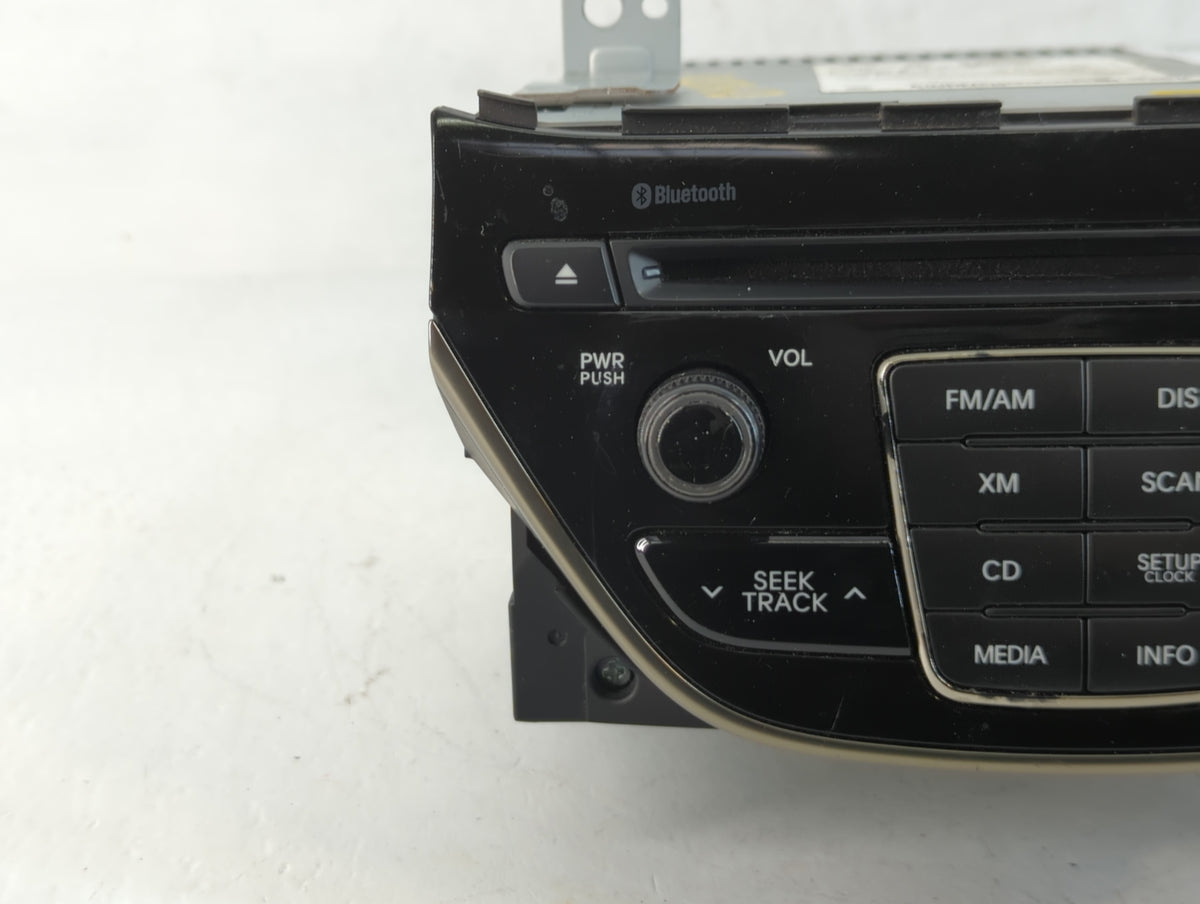 2014-2015 Hyundai Genesis Am Fm Cd Player Radio Receiver 751390 - Oemusedautoparts1.com
