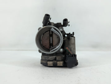 2009-2014 Hyundai Genesis Throttle Body P/N:35100-2C300 Fits Fits 2009 2010 2011 2012 2013 2014 OEM Used Auto Parts - Oemuse