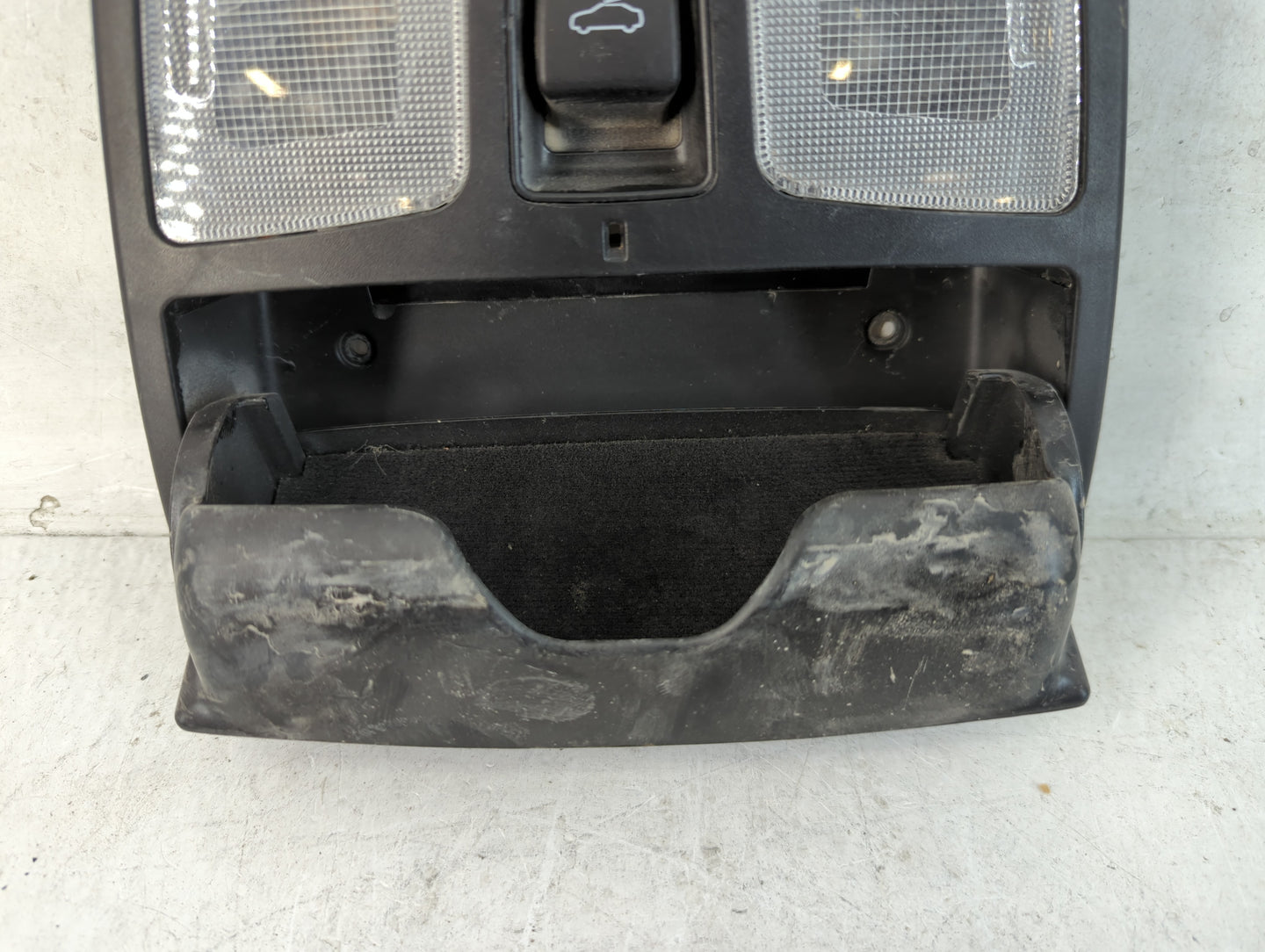 2014 Hyundai Genesis Overhead Roof Console - Oemusedautoparts1.com