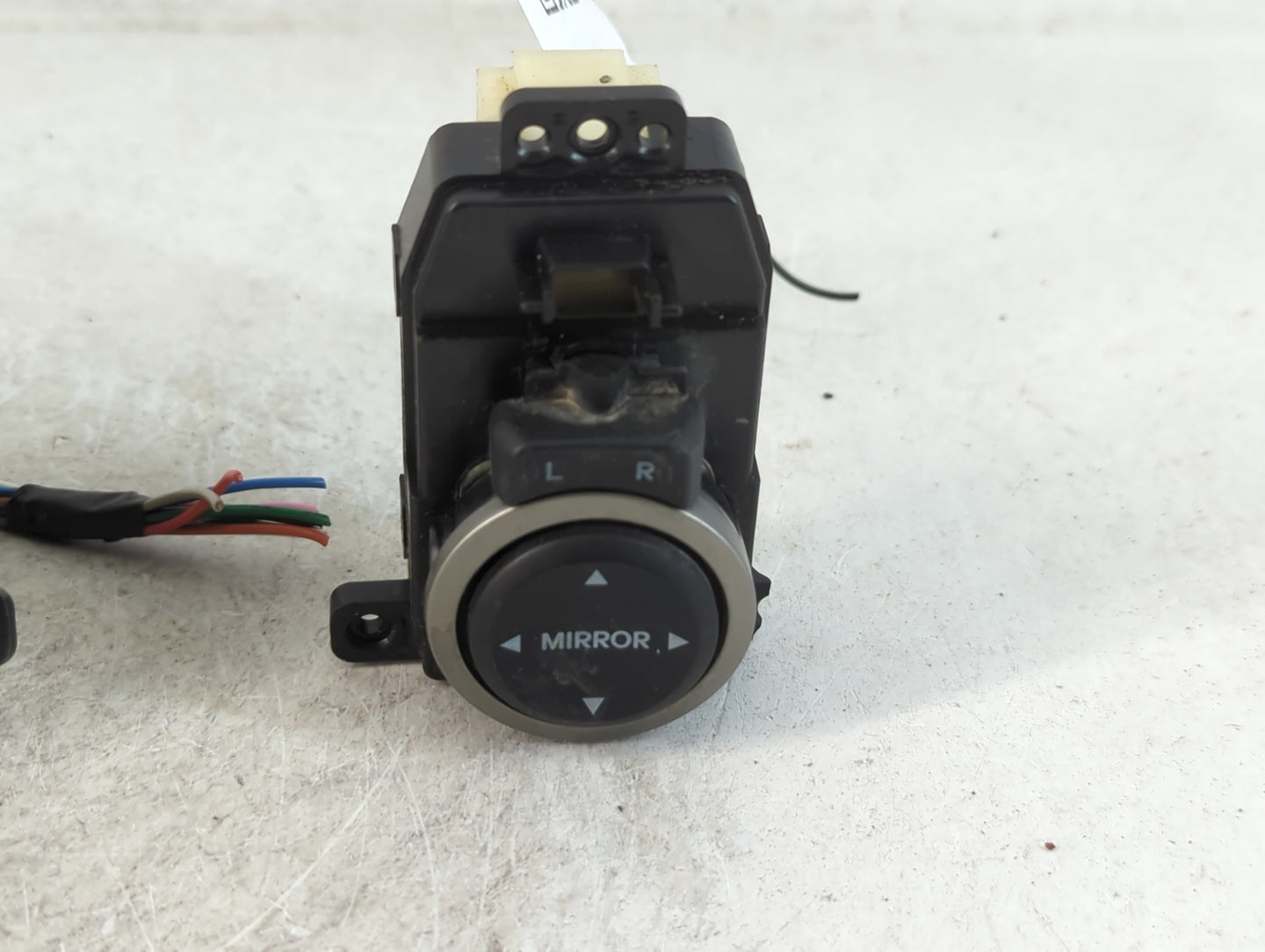 2013-2016 Hyundai Genesis Master Power Window Switch Replacement Driver Side Left P/N:202008374 Fits Fits 2013 2014 2015 201