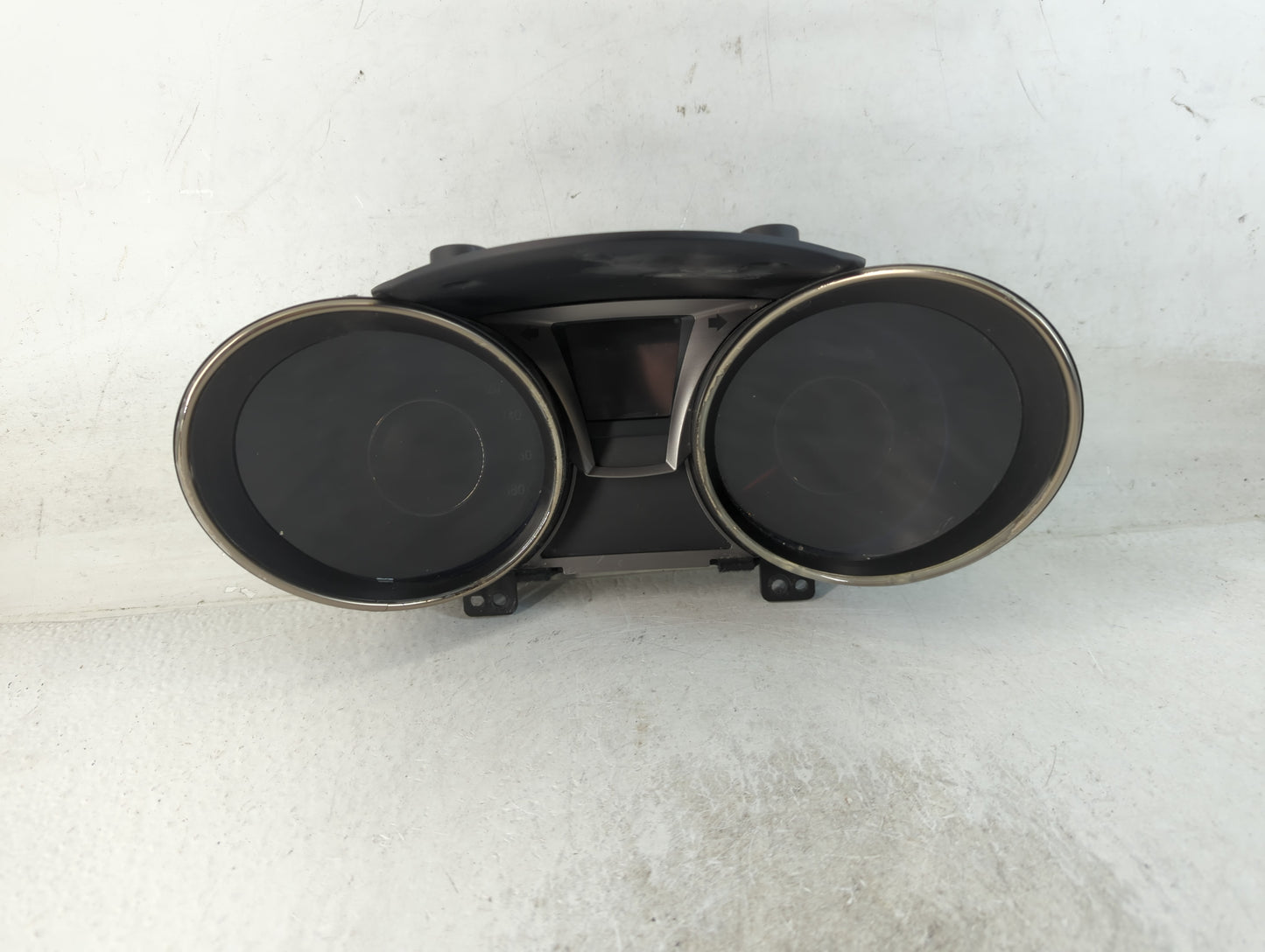 2014-2016 Hyundai Genesis Instrument Cluster Speedometer Gauges P/N:94031-2M320 Fits Fits 2014 2015 2016 OEM Used Auto Parts