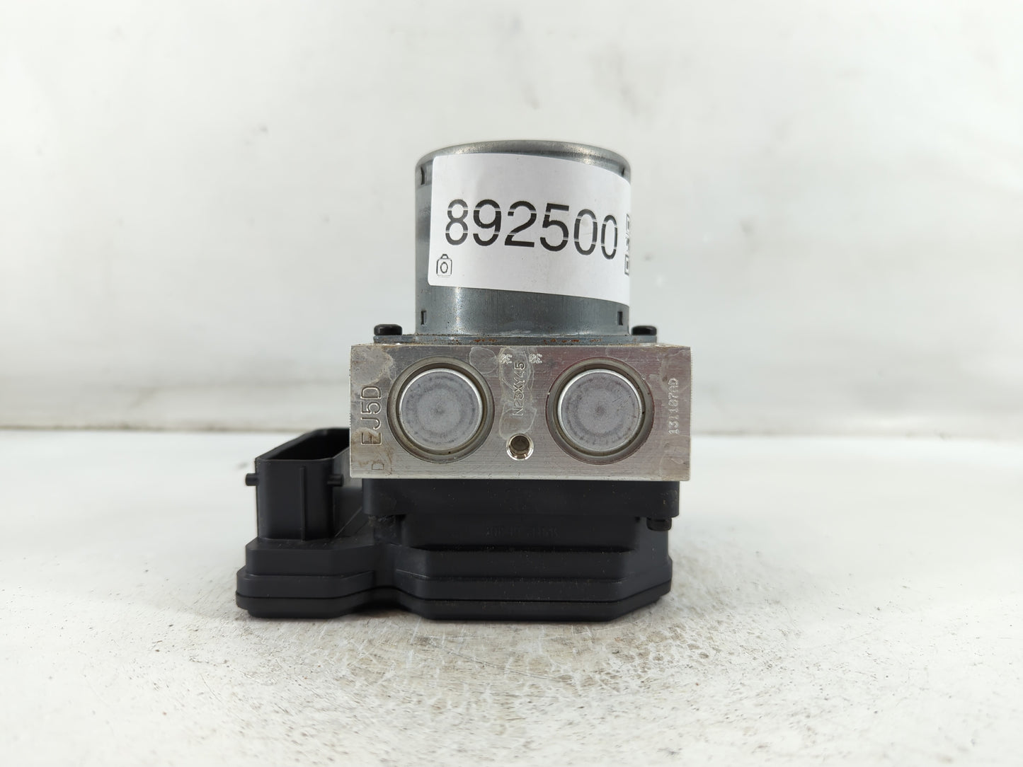 2014 Hyundai Genesis ABS Pump Control Module Replacement P/N:58920-2M820 Fits OEM Used Auto Parts - Oemusedautoparts1.com