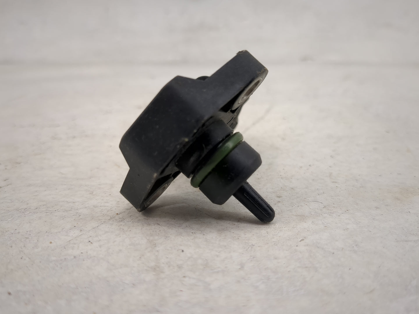 Hyundai Genesis Coupe Mass Air Flow Meter Maf 1489792 - Oemusedautoparts1.com