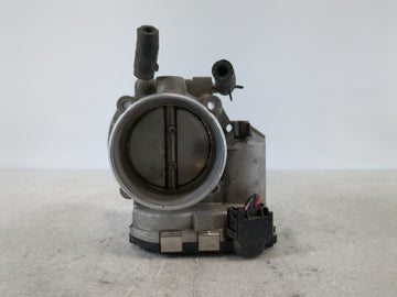 2014 Hyundai Santa Fe Throttle Body P/N:35100-2G700 Fits Fits 2011 2012 2013 2015 2016 OEM Used Auto Parts - Oemusedautopart
