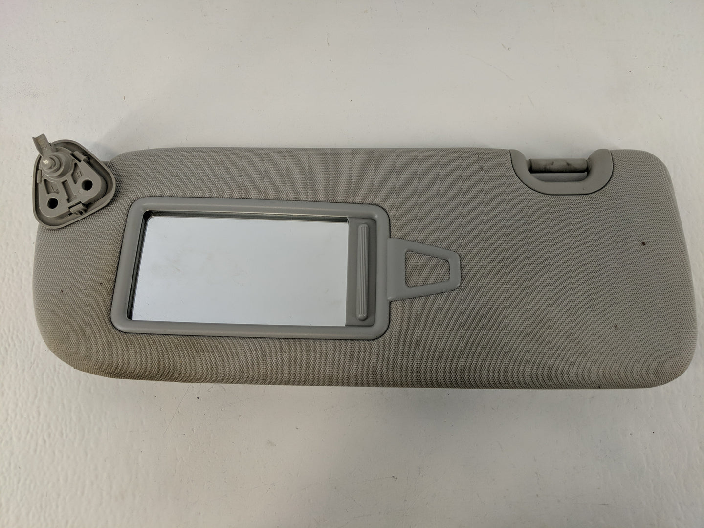 2013-2019 Hyundai Santa Fe Sun Visor Shade Replacement Driver Left Mirror Fits Fits 2013 2014 2015 2016 2017 2018 2019 OEM U