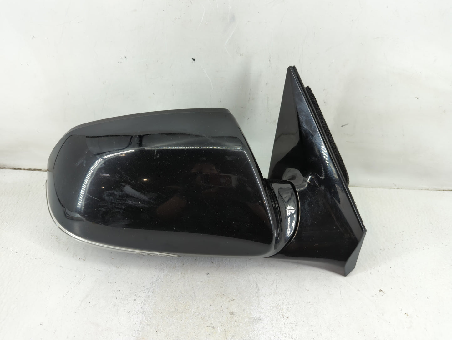 2014 Hyundai Santa Fe Passenger Side View Mirror - Right Door Mirror OEM Used - Oemusedautoparts1.com