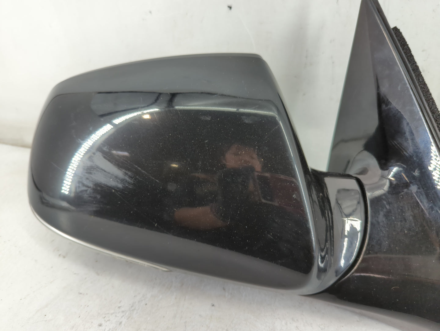 2014 Hyundai Santa Fe Passenger Side View Mirror - Right Door Mirror OEM Used - Oemusedautoparts1.com