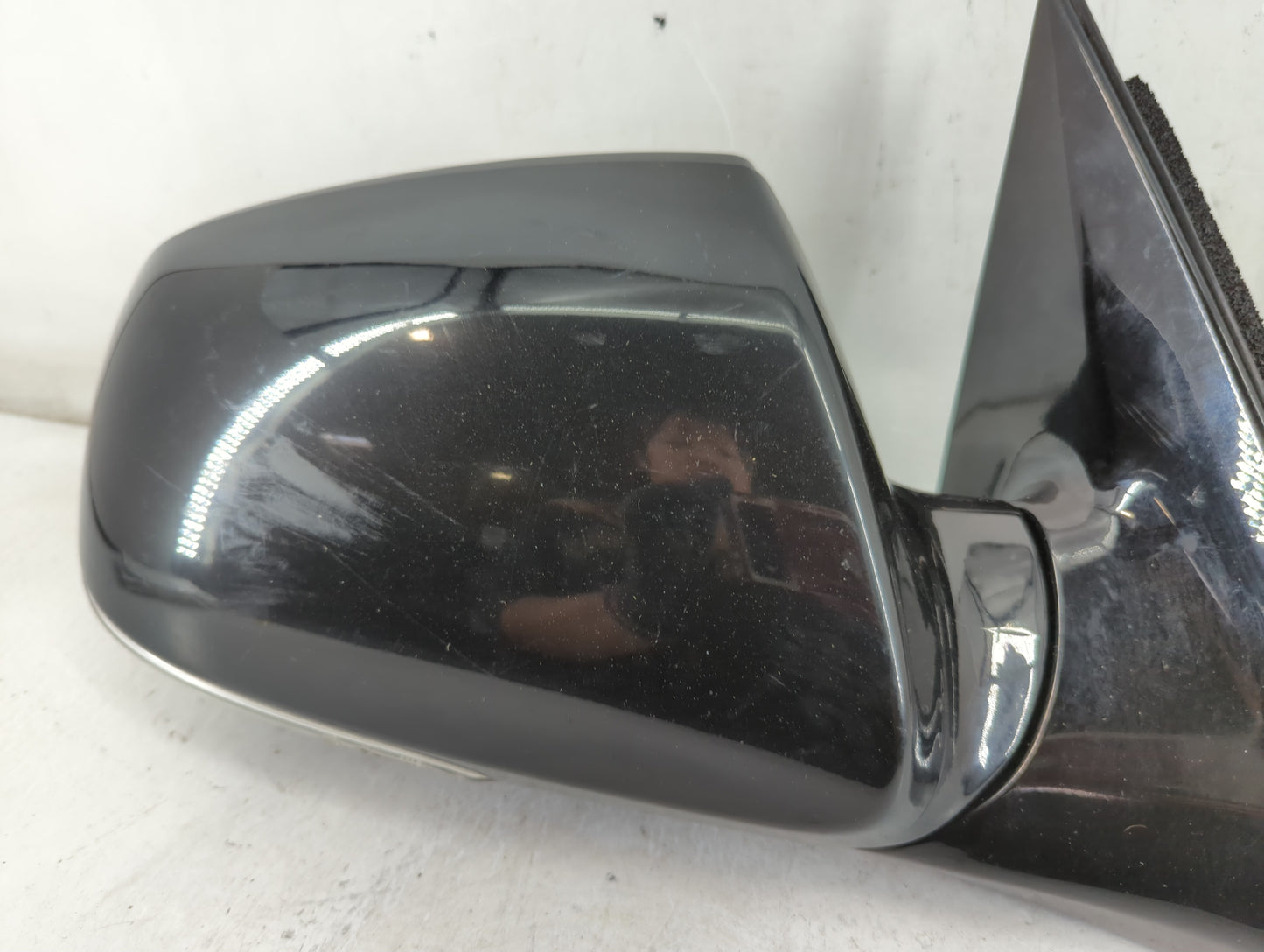 2014 Hyundai Santa Fe Passenger Side View Mirror - Right Door Mirror OEM Used - Oemusedautoparts1.com
