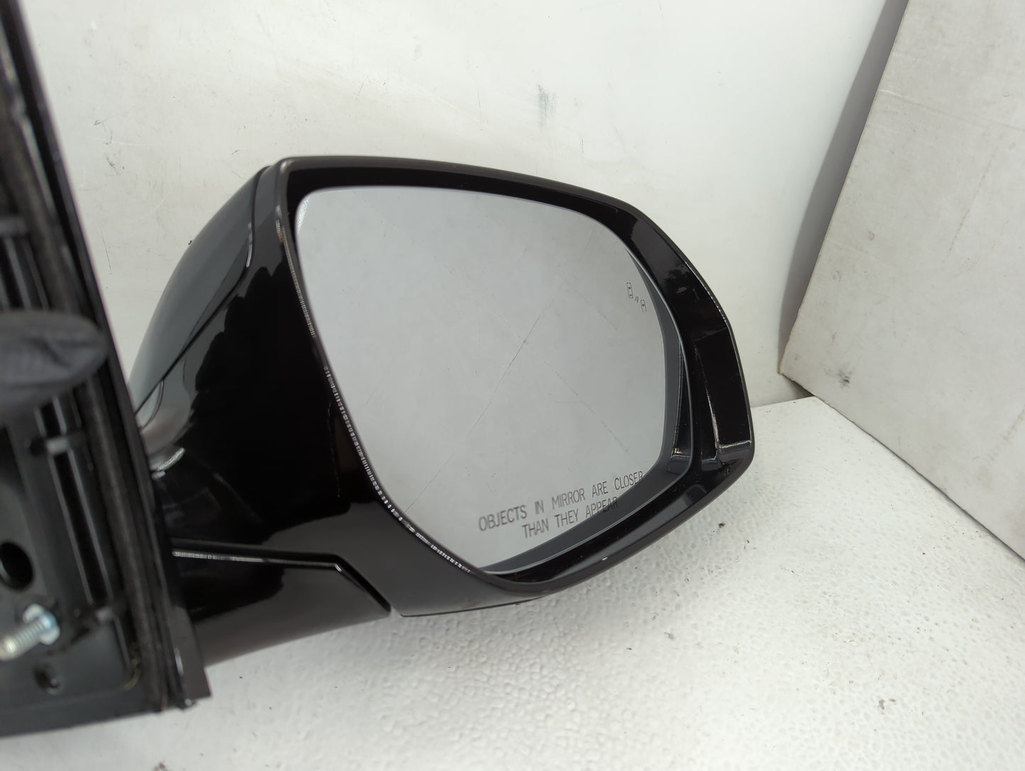 2014 Hyundai Santa Fe Passenger Side View Mirror - Right Door Mirror OEM Used - Oemusedautoparts1.com