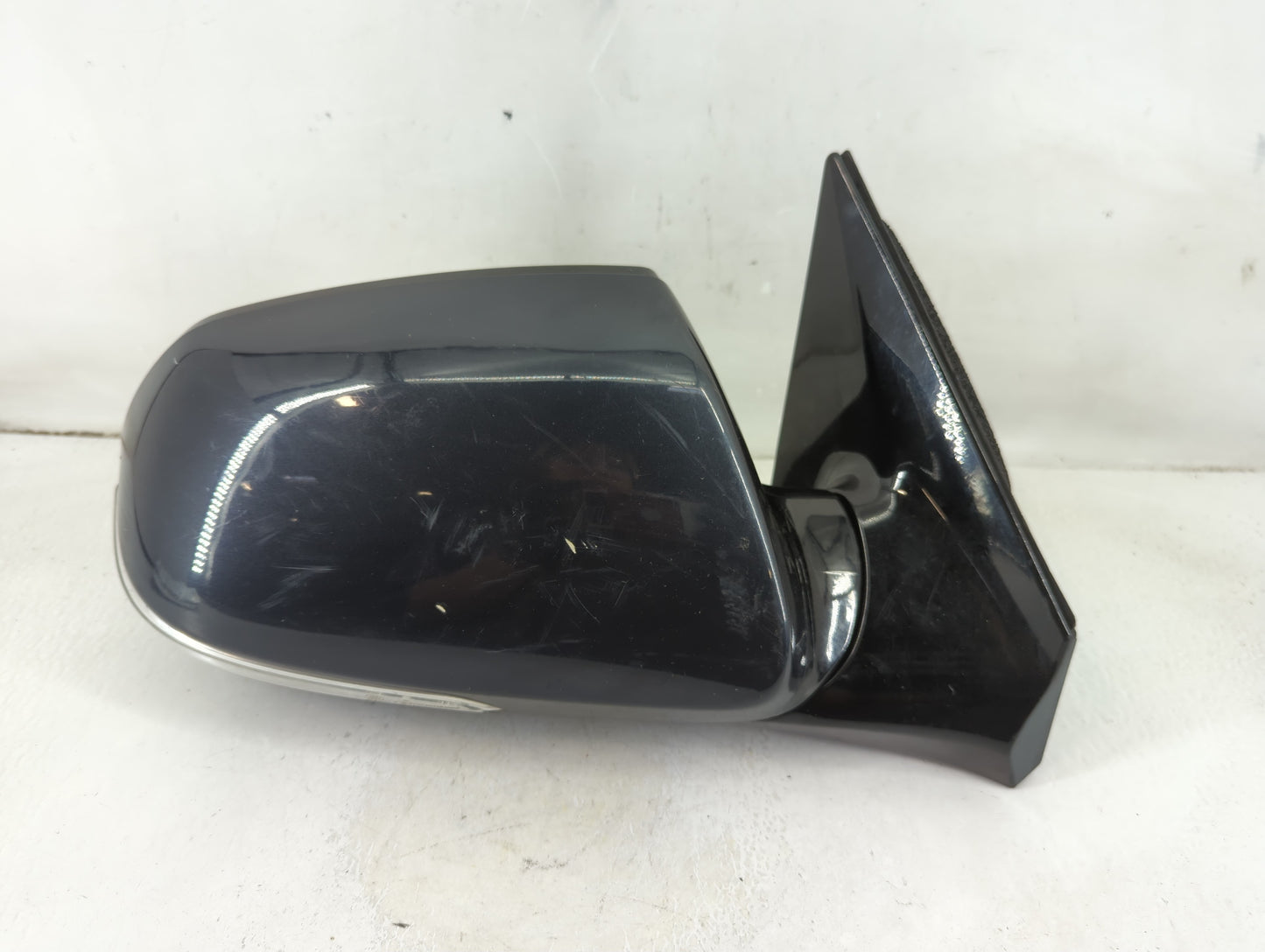 2014-2018 Hyundai Santa Fe Passenger Side View Mirror - Right Door Mirror OEM Used - Oemusedautoparts1.com