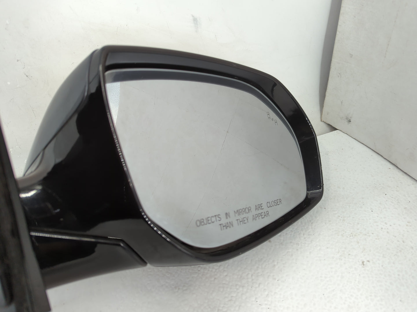 2014-2018 Hyundai Santa Fe Passenger Side View Mirror - Right Door Mirror OEM Used - Oemusedautoparts1.com