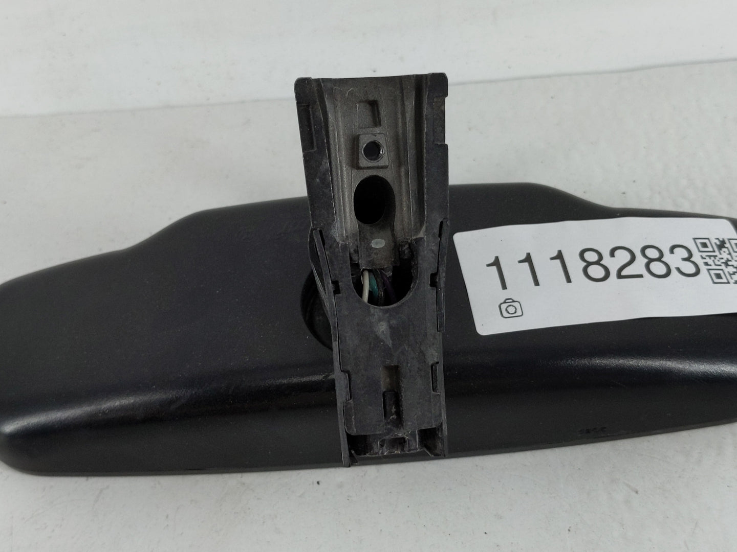 2013-2020 Hyundai Santa Fe Interior Rear View Mirror Replacement OEM P/N:A047398 Fits OEM Used Auto Parts - Oemusedautoparts