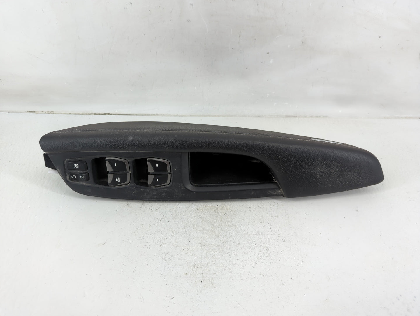 2013-2016 Hyundai Santa Fe Master Power Window Switch Replacement Driver Side Left P/N:93570-2W000 Fits Fits 2013 2014 2016 
