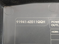2014 Hyundai Santa Fe Fusebox Fuse Box Panel Relay Module P/N:91941-4Z011QQH Fits OEM Used Auto Parts - Oemusedautoparts1.co